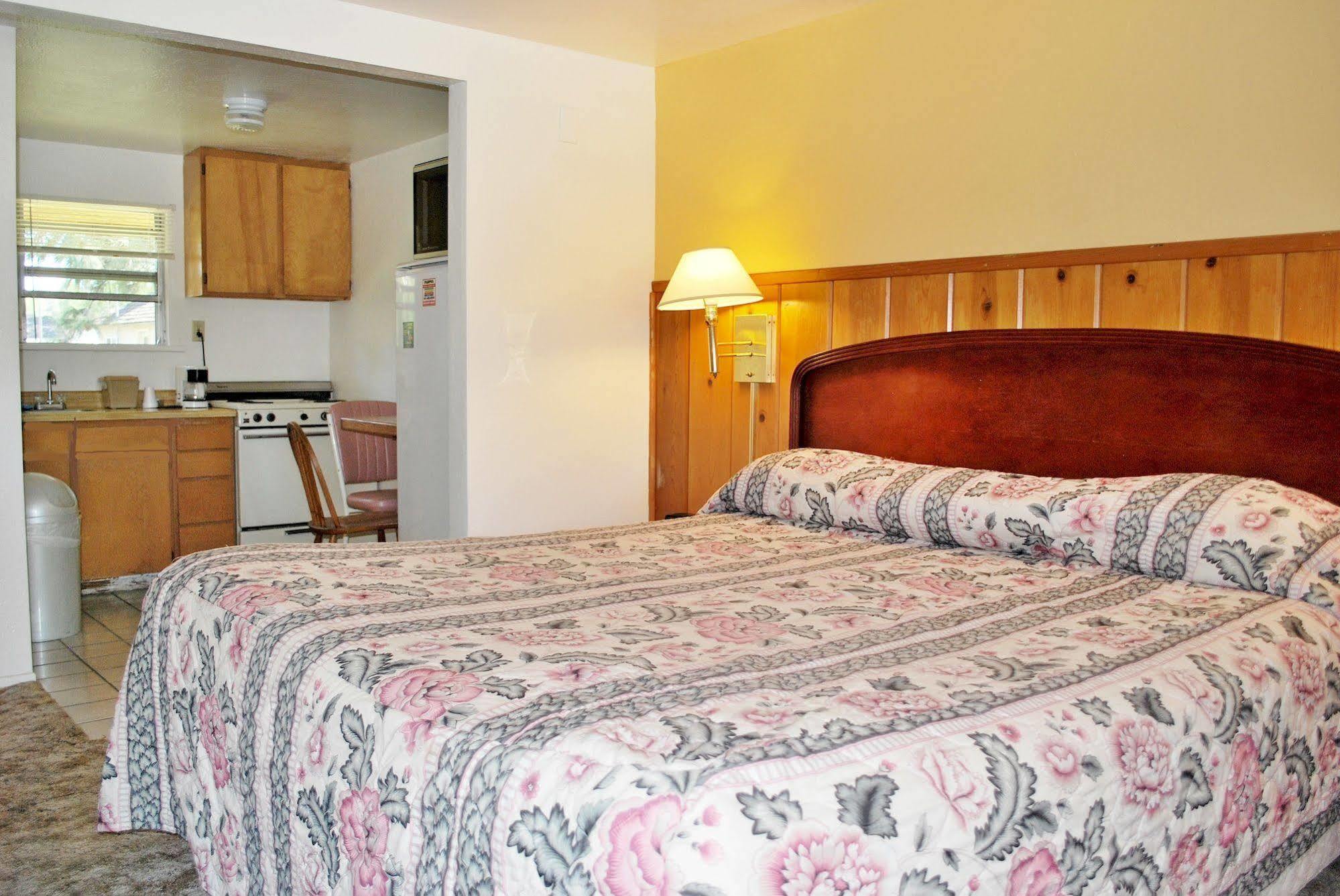 קלאמאת' פולס Oregon Motel 8 And Rv Park מראה חיצוני תמונה