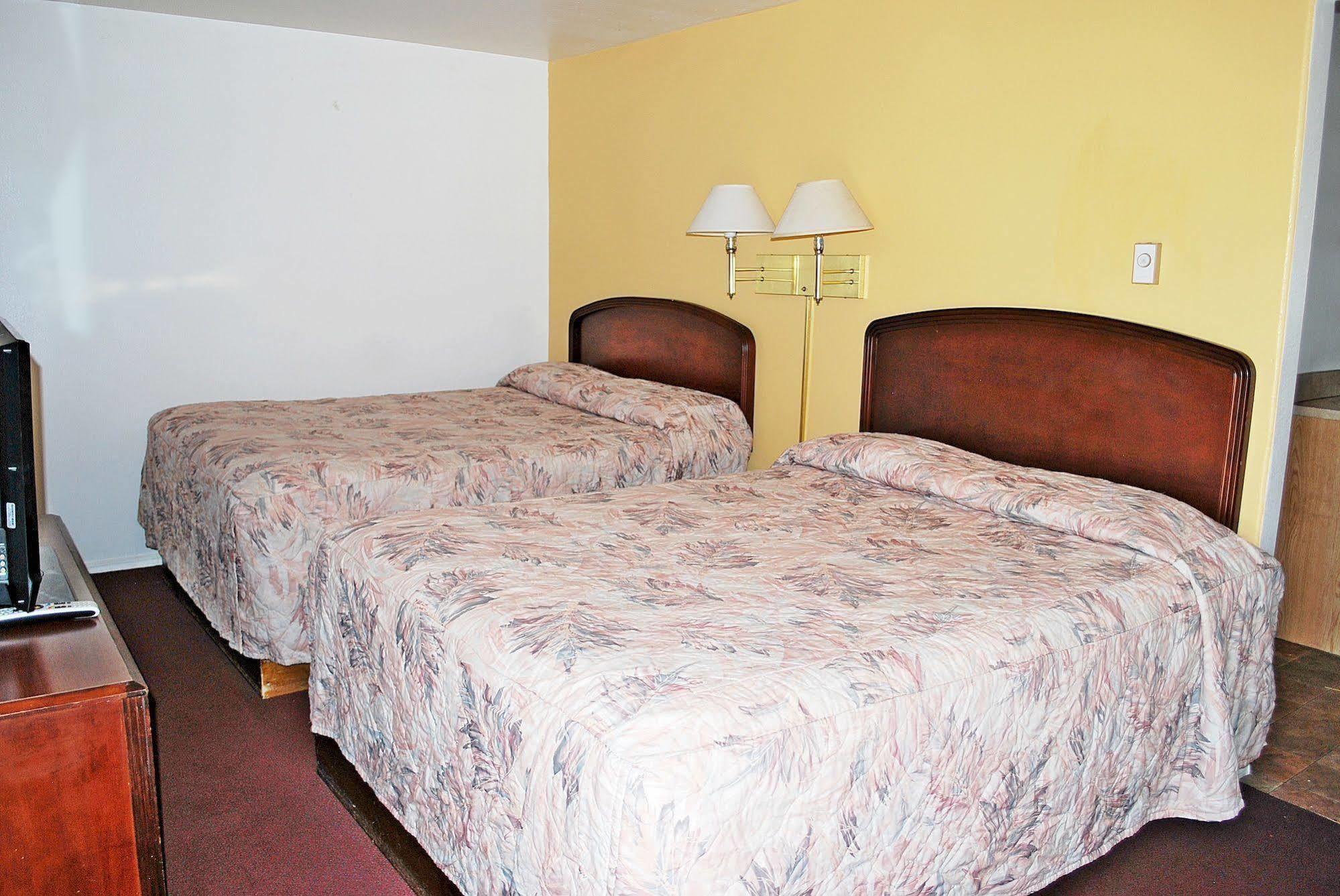 קלאמאת' פולס Oregon Motel 8 And Rv Park מראה חיצוני תמונה