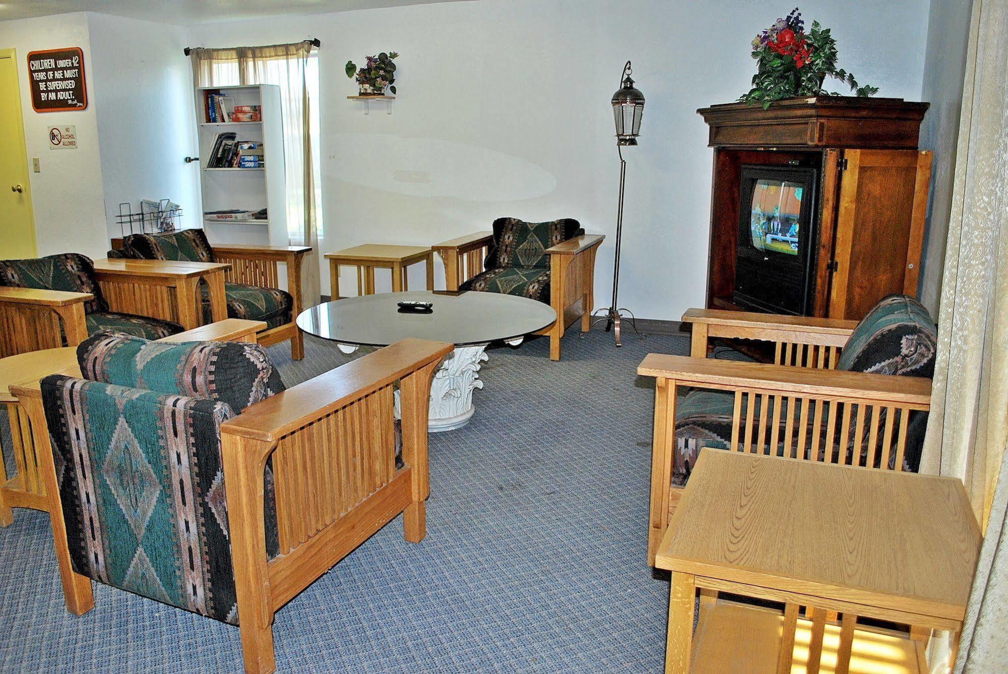 קלאמאת' פולס Oregon Motel 8 And Rv Park מראה חיצוני תמונה