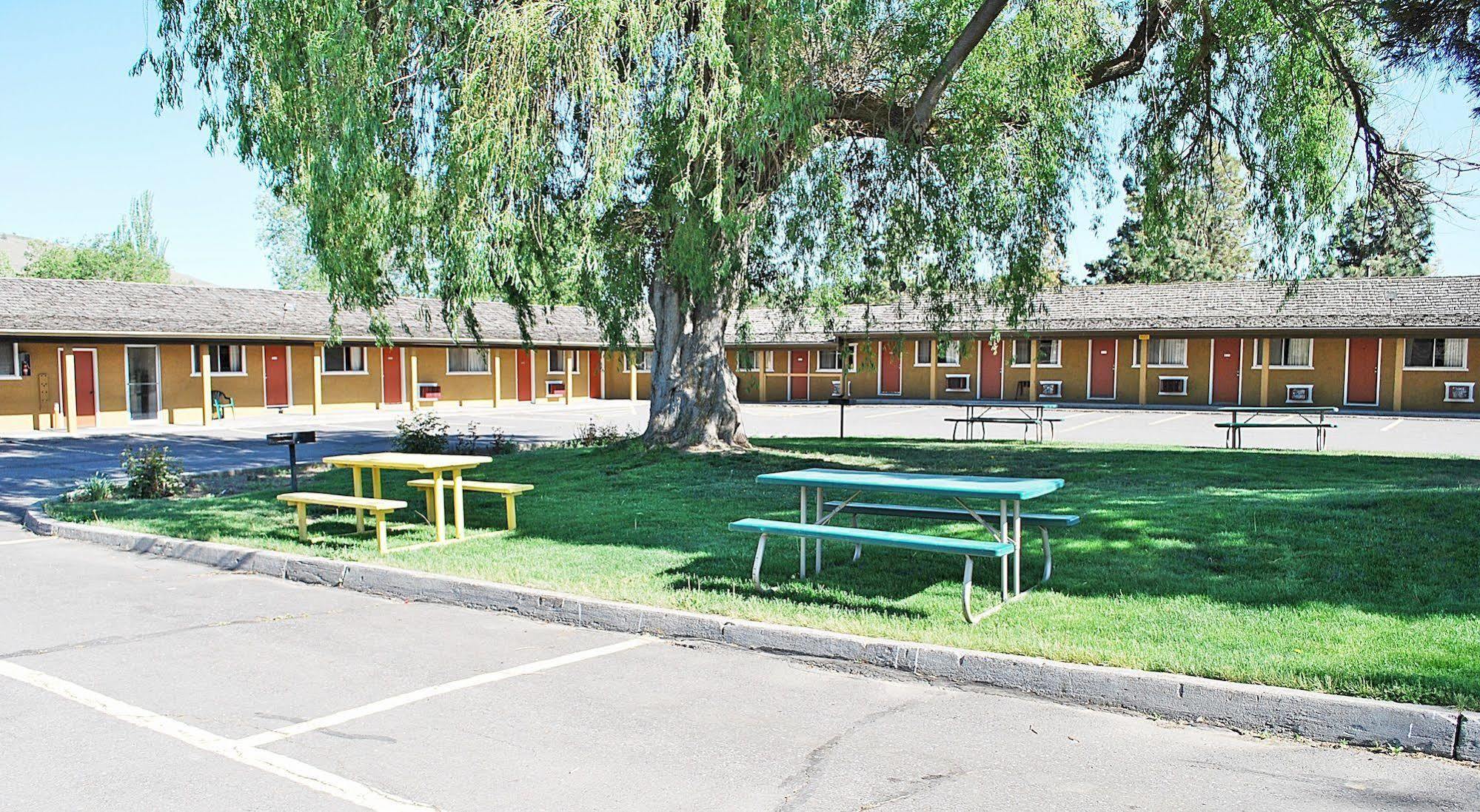 קלאמאת' פולס Oregon Motel 8 And Rv Park מראה חיצוני תמונה